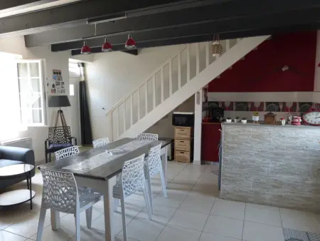 Maison rénovée proche plage pour 5 personnes avec jardin à Barbâtre - Photo 6
