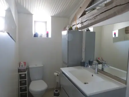 Maison rénovée proche plage pour 5 personnes avec jardin à Barbâtre - Photo 12