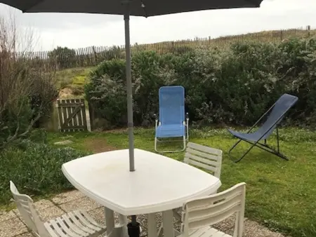 Charmante maisonnette 4 pers. à 30m de la plage à Barbâtre - Photo 1