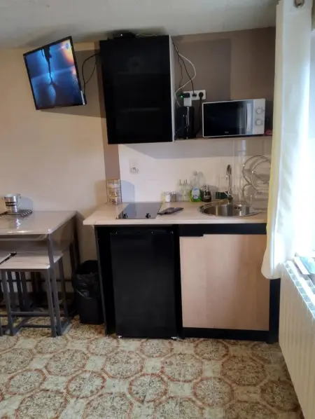 Charmant studio à Aubusson avec terrasse 35 m² - Photo 14
