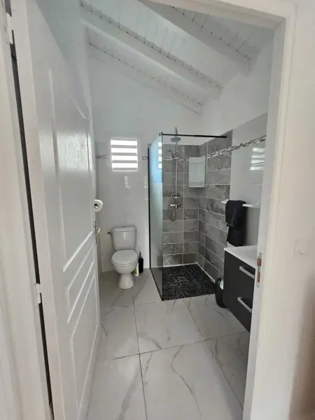 Maison cosy à Lamentin, 20m², climatisation, Maison 2 personnes à Lamentin - Photo 13