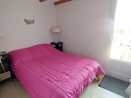 Maisonnette à Barbâtre, 30m de la plage pour 4 pers - Photo 6