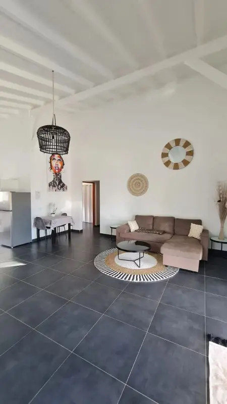 Villa moderne avec piscine à Sainte-Rose, 160 m² - Photo 10