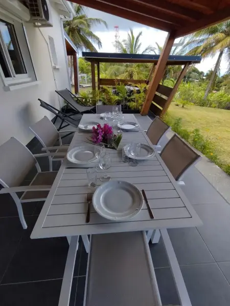 Villa moderne avec piscine à Sainte-Rose, 160 m² - Photo 18