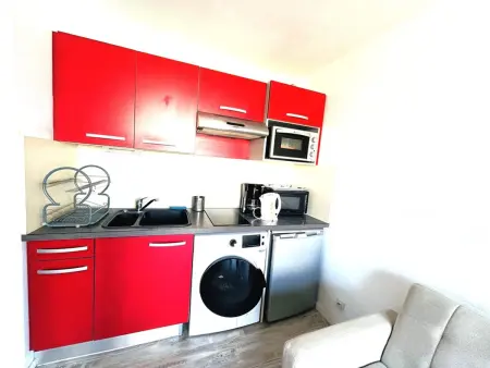 Appartement cosy à 200m de la plage avec balcon et parking - Photo 4