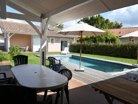 Maison 4 chambres avec piscine, à 8 min du lac de Sanguinet - Photo 2