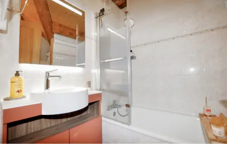 Elégant appartement proche Ski, Appartement 6 personnes à Bolquère - Photo 16