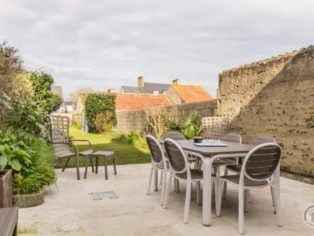 Maison de charme à St-Vaast avec jardin clos, Gite 6 personnes à Saint Vaast la Hougue - Photo 1