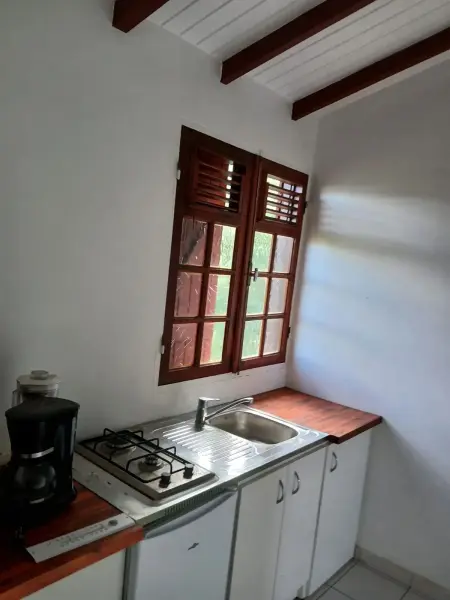 Appartement charmant à Sainte-Rose avec piscine - Photo 13