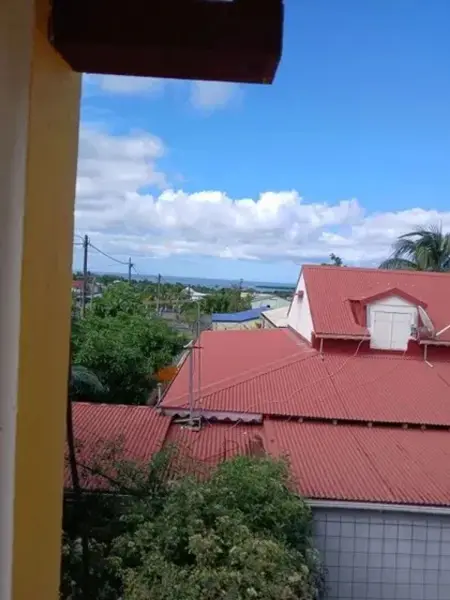 Appartement charmant à Sainte-Rose avec piscine - Photo 27