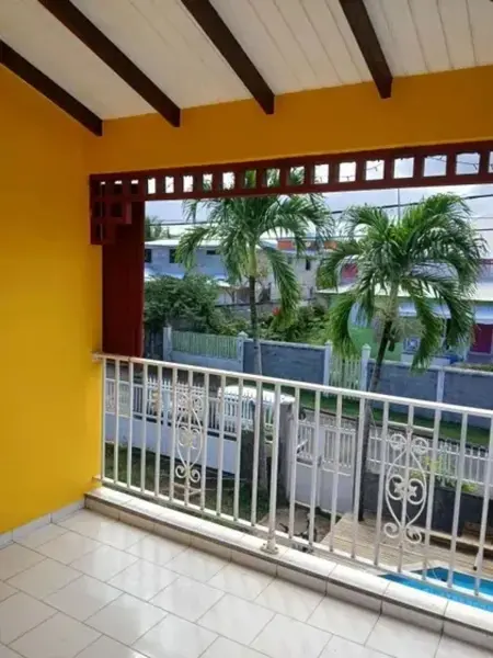 Appartement charmant à Sainte-Rose avec piscine - Photo 28