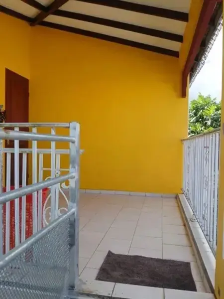 Appartement charmant à Sainte-Rose avec piscine - Photo 32