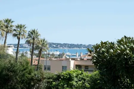 Vue Mer à Golfe-Juan Proche Cannes Plage et Garage, Appartement à Golfe Juan vue sur mer - Photo 20