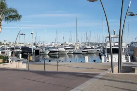 Vue Mer à Golfe-Juan Proche Cannes Plage et Garage, Appartement à Golfe Juan vue sur mer - Photo 23