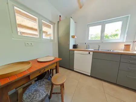 Charmante maison près de la plage avec Wi-Fi et parking privé - Photo 5