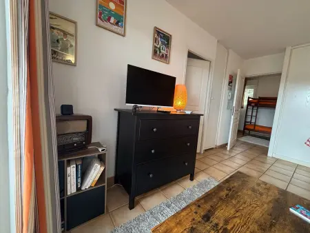 Charmant 2 pièces avec terrasse et accès piscine - Photo 7