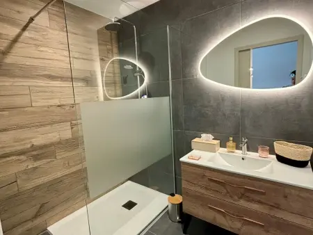 Maison conviviale avec terrasse privée à Sanchey - Photo 15
