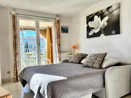 Appartement 2 pièces avec loggia vue mer, animaux admis - La Londe-les-Maures - Photo 6