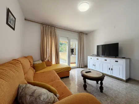 Grande Maison avec Piscine Privée, WiFi et Barbecue à 15min de la Plage - Photo 4