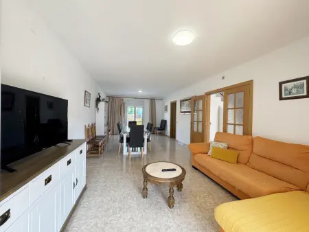 Grande Maison avec Piscine Privée, WiFi et Barbecue à 15min de la Plage - Photo 6