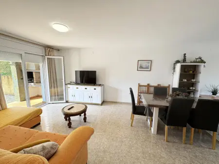 Grande Maison avec Piscine Privée, WiFi et Barbecue à 15min de la Plage - Photo 9
