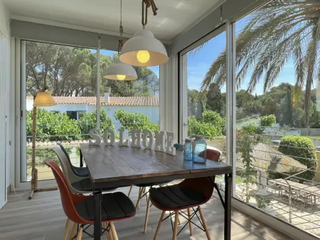 Grande villa rénovée avec 2 piscines et jardin à 50m de la mer à Sant Martí d'Empúries - Photo 11