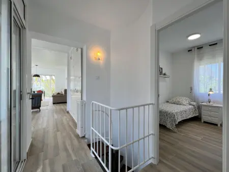 Grande villa rénovée avec 2 piscines et jardin à 50m de la mer à Sant Martí d'Empúries - Photo 19