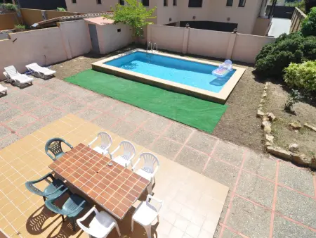 Grande Maison Familiale avec Piscine Privée et Terrasse à Torroella de Montgrí, Proche Plage - Photo 6