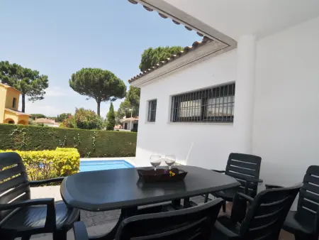 Maison avec Piscine Privée et Wifi, Quartier Calme, Torroella de Montgrí - Photo 7