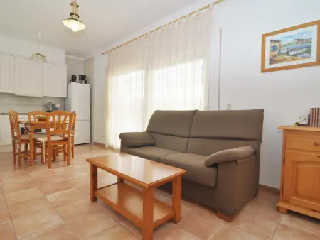 Maison avec Piscine Privée et Wifi, Quartier Calme, Torroella de Montgrí - Photo 12