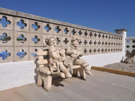 Grande Maison à l’Escala avec Piscine Privée et Terrasse Spacieuse - Photo 4