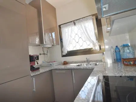Grande Maison à l’Escala avec Piscine Privée et Terrasse Spacieuse - Photo 11