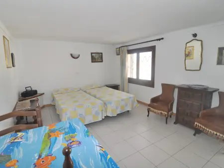 Grande Maison à l’Escala avec Piscine Privée et Terrasse Spacieuse - Photo 21