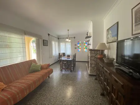Maison familiale avec piscine privée à Torroella de Montgrí, à proximité de la plage et des commodités - Photo 13