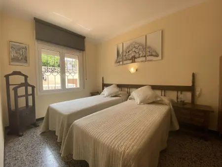 Maison familiale avec piscine privée à Torroella de Montgrí, à proximité de la plage et des commodités - Photo 20