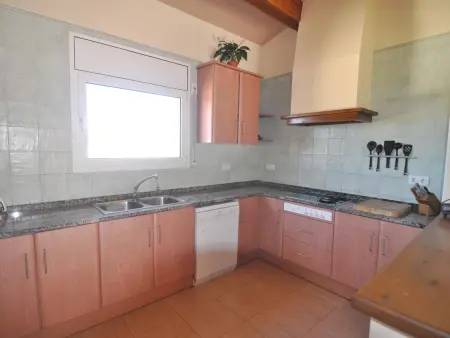 Maison spacieuse avec jardin et piscine privée à L'Escala - Photo 8