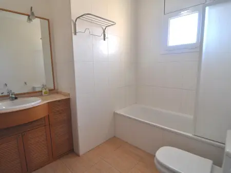 Maison spacieuse avec jardin et piscine privée à L'Escala - Photo 16
