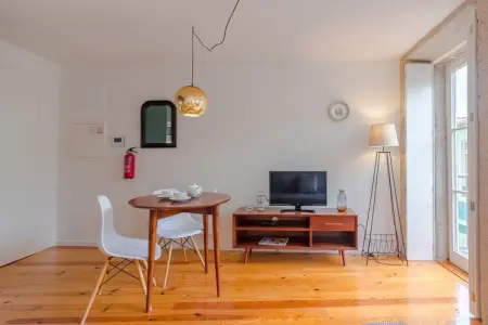 YOUROPO - The Tower 4T, Studio moderne à Porto avec balcon - Photo 4