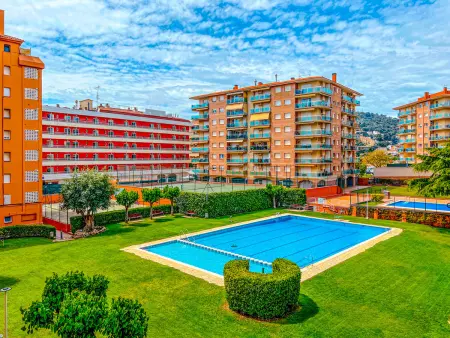 Appartement à Santa Susanna avec piscine proche plage - Photo 3