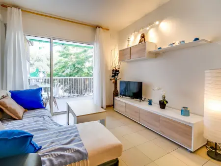Appartement charmant 2 ch avec balcon, Wi-Fi, proche plage Blanes - Photo 1