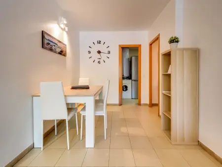 Appartement charmant 2 ch avec balcon, Wi-Fi, proche plage Blanes - Photo 6