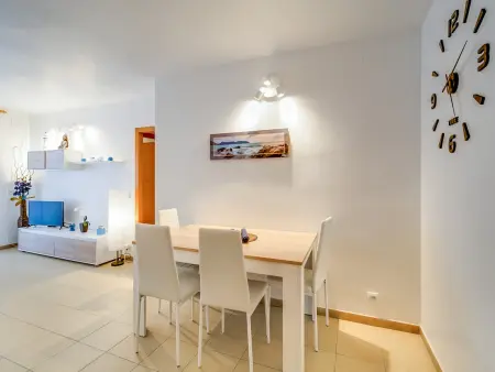 Appartement charmant 2 ch avec balcon, Wi-Fi, proche plage Blanes - Photo 7