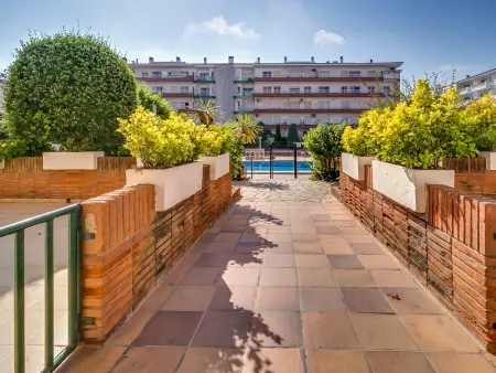 Appartement charmant 2 ch avec balcon, Wi-Fi, proche plage Blanes - Photo 23