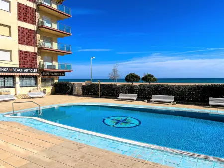 Appartement en première ligne de plage à Santa Susanna, idéal pour familles - Photo 21