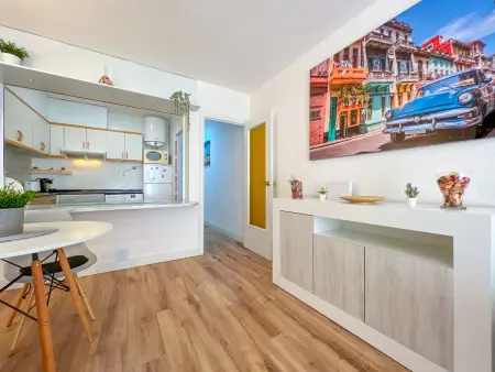 Appartement moderne à Pineda de Mar avec piscine, Wi-Fi et animaux acceptés - Photo 3