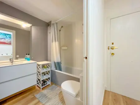 Appartement moderne à Pineda de Mar avec piscine, Wi-Fi et animaux acceptés - Photo 10