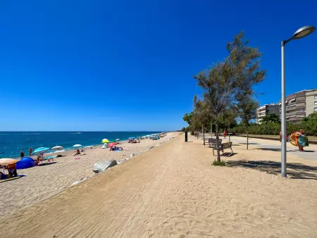 Appartement moderne à Pineda de Mar avec piscine, Wi-Fi et animaux acceptés - Photo 18