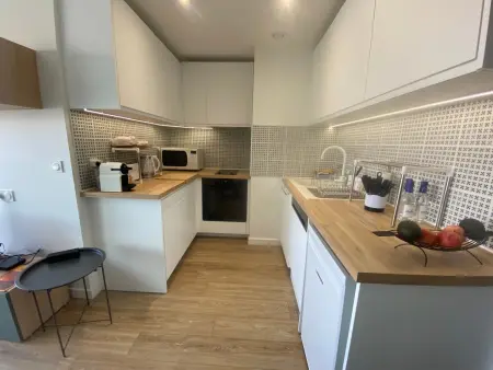 Studio Cabine Bord de Mer avec WiFi et Parking, Appartement 4 personnes à Arcachon - Photo 2