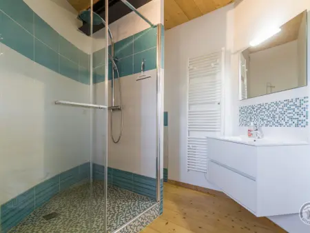 Gîte insolite à Turqueville avec jardin et transats - Photo 10