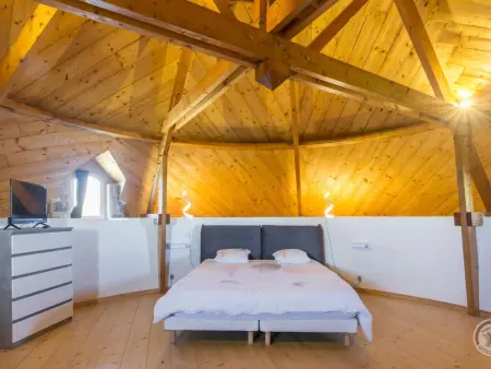 Gîte insolite à Turqueville avec jardin et transats - Photo 11